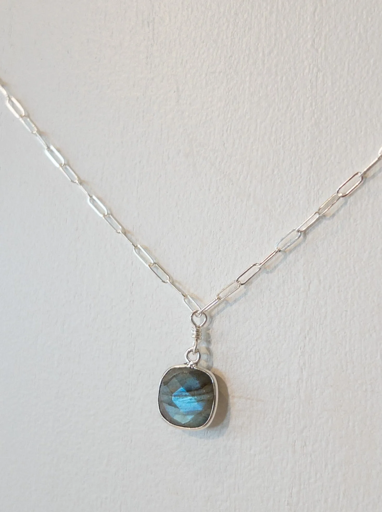 Catarina Labradorite nh Necklace
