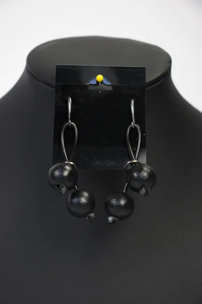 E136 Bon Bon Earrings