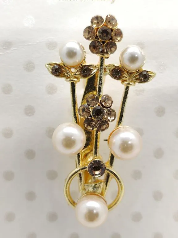 Golden Flower With Pearl Brooch