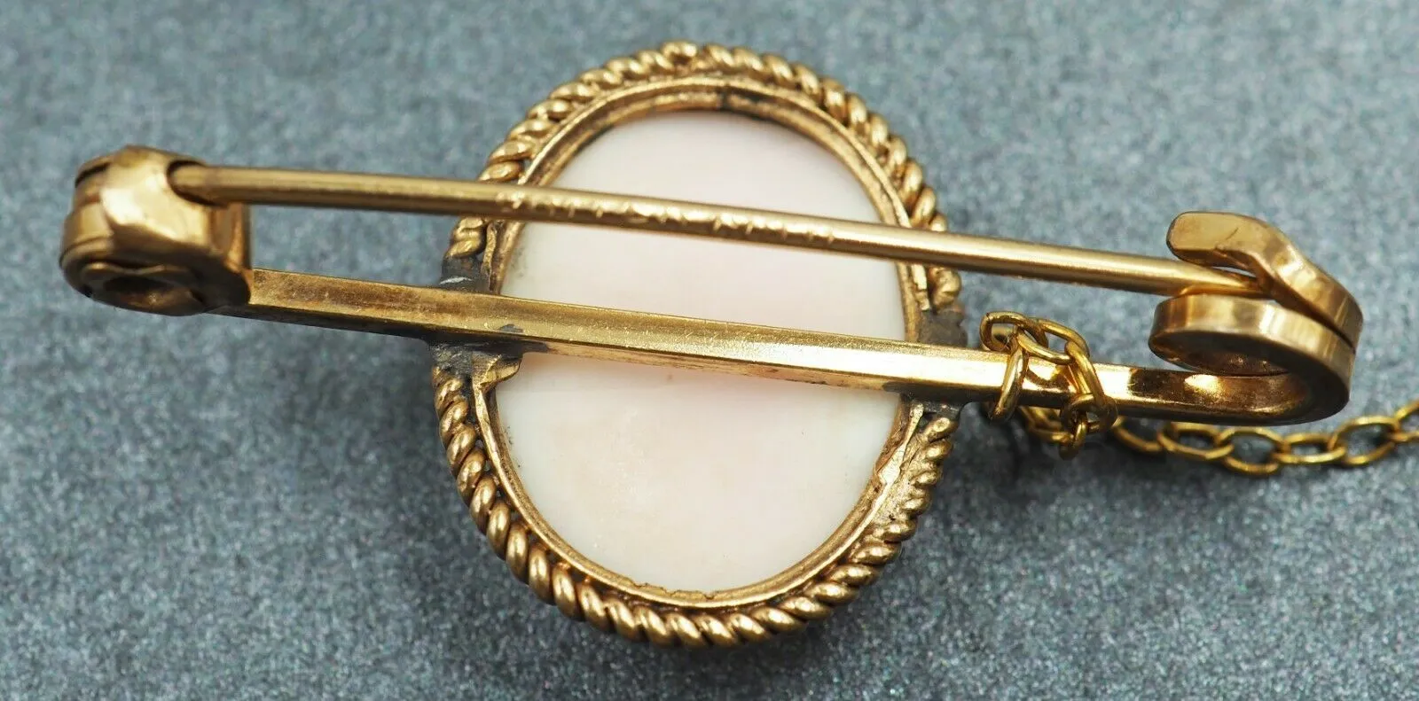 Shell Cameo Rolled Gold Brooch