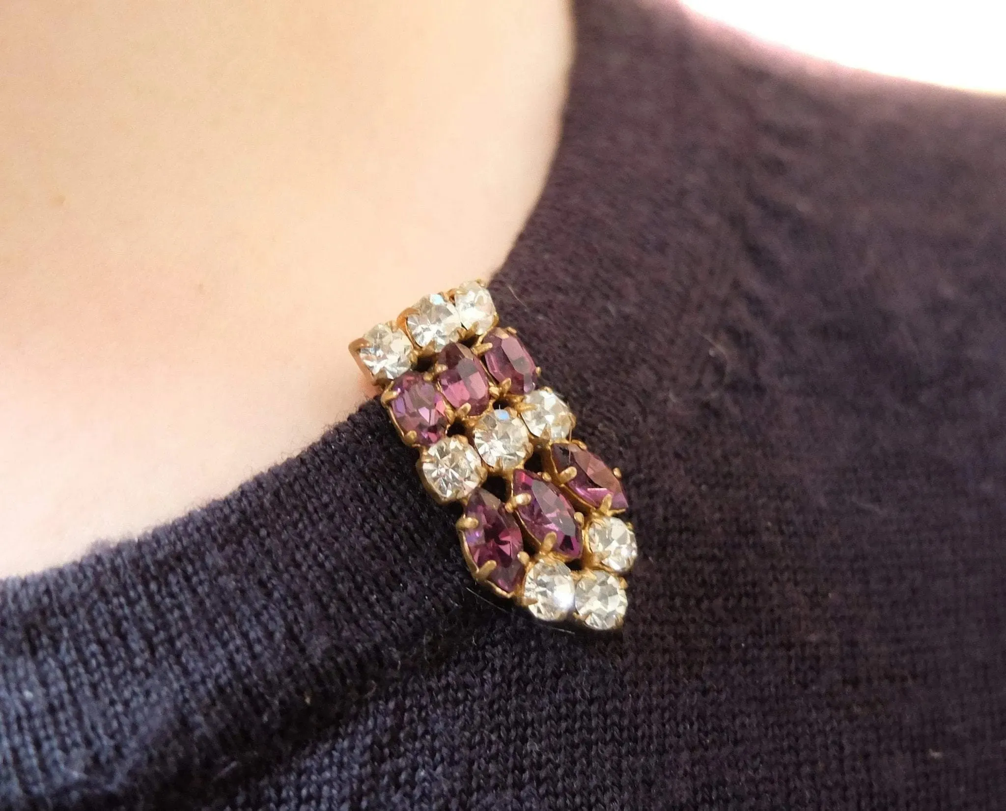 Vintage 1950s Diamante Purple Duet Clip Brooch